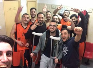 Λακωνικός- Πάνας Κανδήλας 59-61: “Του έχει πάρει τον αέρα”