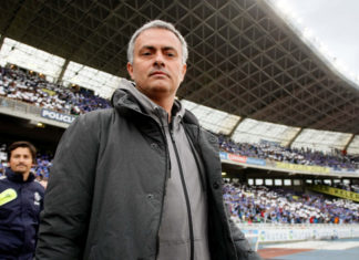 Οργή Μουρίνιο για τα σενάρια διακοπής της Premier League – “Καθίστε σπίτι να δείτε Bundesliga”