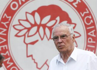 Ραγίζει καρδιές! Το “αντίο” της ΠΑΕ Ολυμπιακός στον Σάββα Θεοδωρίδη
