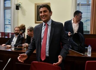 Υπέρ της αναδιάρθρωσης ο Αυγενάκης αλλά με επιφυλάξεις