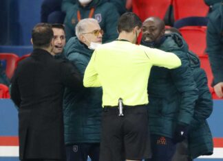 Χαμός στο Champions League – Η Μπασακσεχίρ έφυγε από το γήπεδο