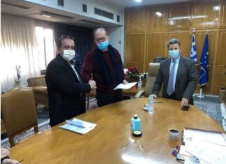 Ανακατασκευή του γηπέδου στο Πλατύ