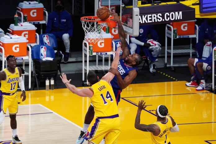 KAGOYAI_LEONARD_LACKERS_KLIPPERS