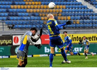 Αστέρας Τρίπολης – Παναιτωλικός 2-0: Ο Μπαράλες του «έφτιαξε» μια εύκολη νίκη