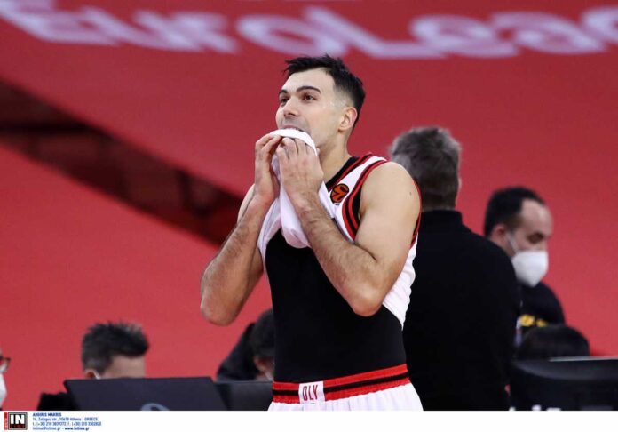 SLOUKAS-4-1200x838
