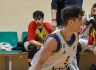 Δίων Κυπαρισσίας: Μαζί του και την επόμενη σεζόν Καμαρινός, Πολιτόπουλος, Τζαγισβίλι