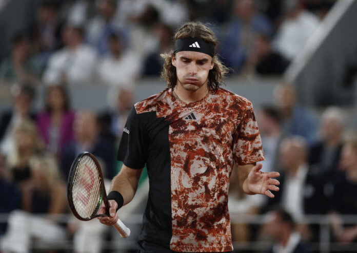 tsitsipas-roland-garros-1200x851