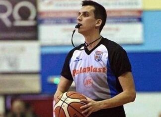 Ο Γιάννης Τσιμπούρης στο ντέρμπι αιωνίων
