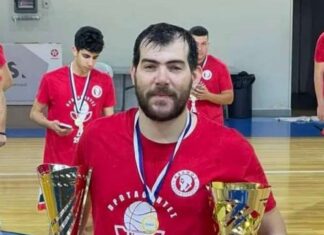 Συνεχίζει στον Κάδμο Θήβας ο Πολιτόπουλος