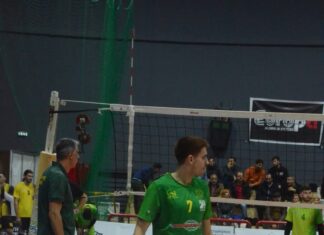 Καλαμάτα 80 “Στη Volley League με Χατζηαντωνίου και Βιέιτο”