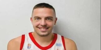 Ο Σίμοβιτς στον Ίκαρο Καλλιθέας