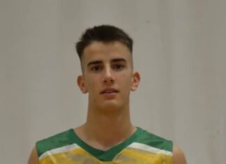 Ο Διονύσης Καούρης σε διήμερο παίδων της ΕΟΚ