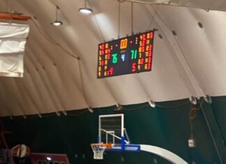 Καλαμάτα 80 – Δίων Κυπαρισσίας 75-71: Με τρομερή ανατροπή οι Λύκοι στην τελευταία περίοδο