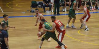 Καλαμάτα 80 – Δίων Κυπαρισσίας 67-64: Με τρίποντο του Νικολόπουλου στο φινάλε το 1-0 για τους Λύκους