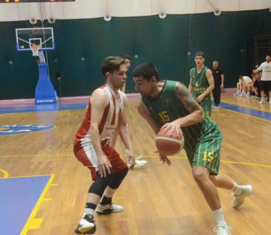Καλαμάτα 80 – Δίων Κυπαρισσίας 80-66: Οι “Λύκοι” πήραν προβάδισμα στη σειρά